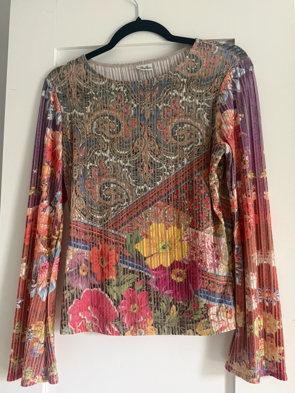 VINTAGE Floral Pleated Long Sleeve Top - Multicolor